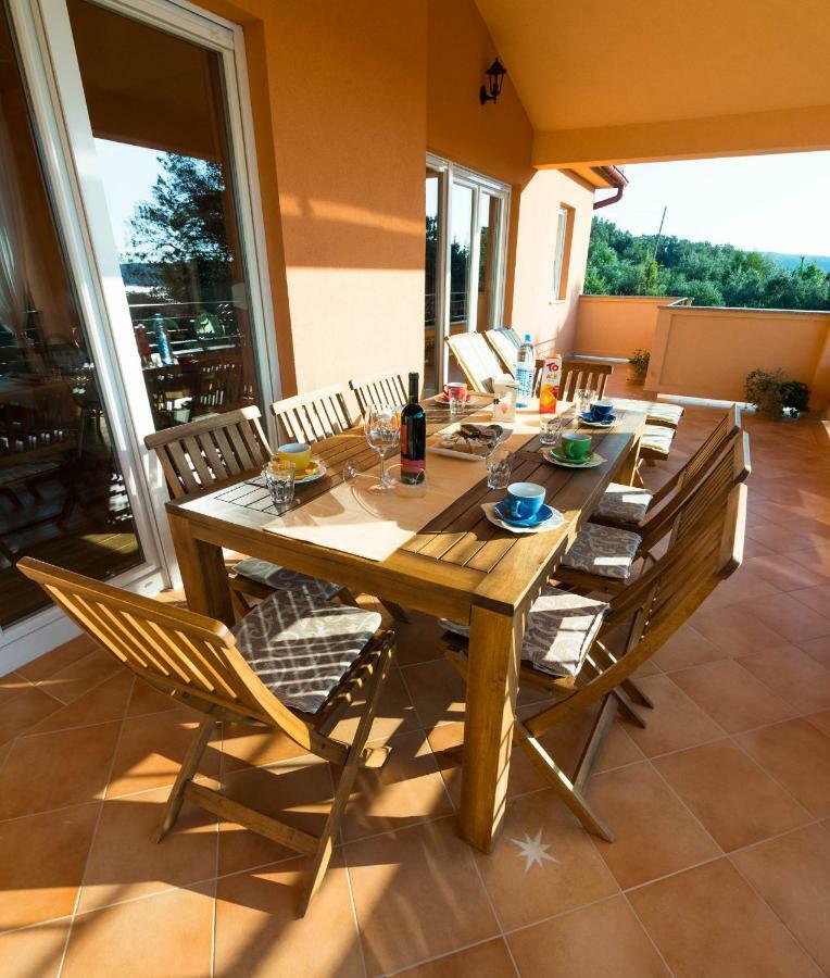 Apartments Villa Kristina سوبيتارسكا دراغا المظهر الخارجي الصورة