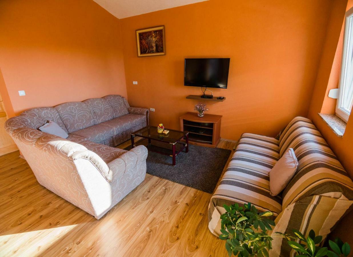 Apartments Villa Kristina سوبيتارسكا دراغا المظهر الخارجي الصورة